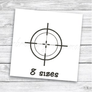 Pode incluir: Imagem a preto e branco de um design de retículo de alvo. O design apresenta círculos concêntricos e retículos, com o texto "8 tamanhos" abaixo do alvo. A imagem está em um fundo branco.