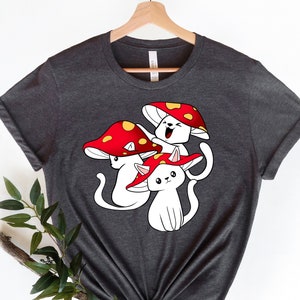 Mushroom Cat Shirt, Cottage core Shirt, Mushroom Lover Tshirt, Gift for Cat Lovers, Countrycore, Mushroom Shirt, Sweatshirt, Hoodie, Unisex