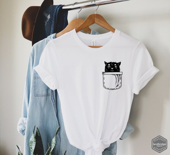 Cockatiel Peeking Out Of A Pocket T-Shirt Bird Lover Tee Cockatiel Peeking Out Of A Pocket T-Shirt Bird Lover Tee