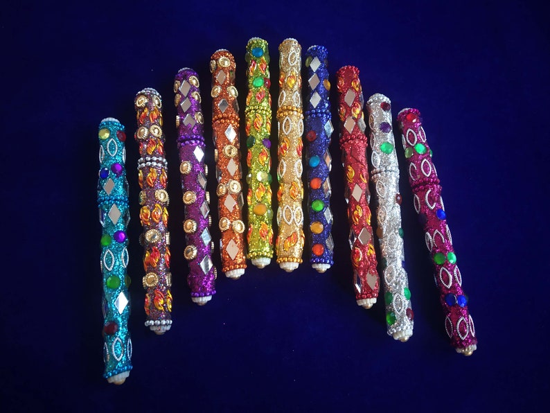 Laque faite à la main avec perles de petite taille, stylos fantaisie en pièces de verre Stylo à bille Stylo Laque Art indien traditionnel Cadeau d'anniversaire image 2