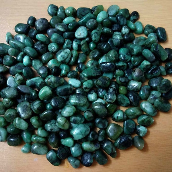 Gemstone Emerald Tumbled  | Loose Tumbled Stone | Healing Stone Emerald | Chakra Stones Tumbled | Spiritual Gemstone | Reaki Stone Gift