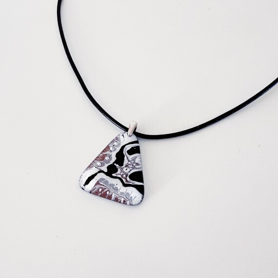 Y2K Black Cord Abstract Glass Pendant Necklace - image 3