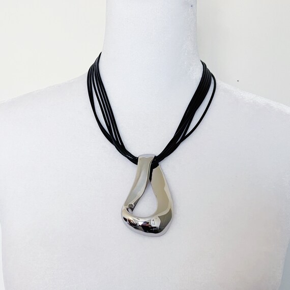 90s/Y2K Silver Abstract Black Chord Necklace - image 1