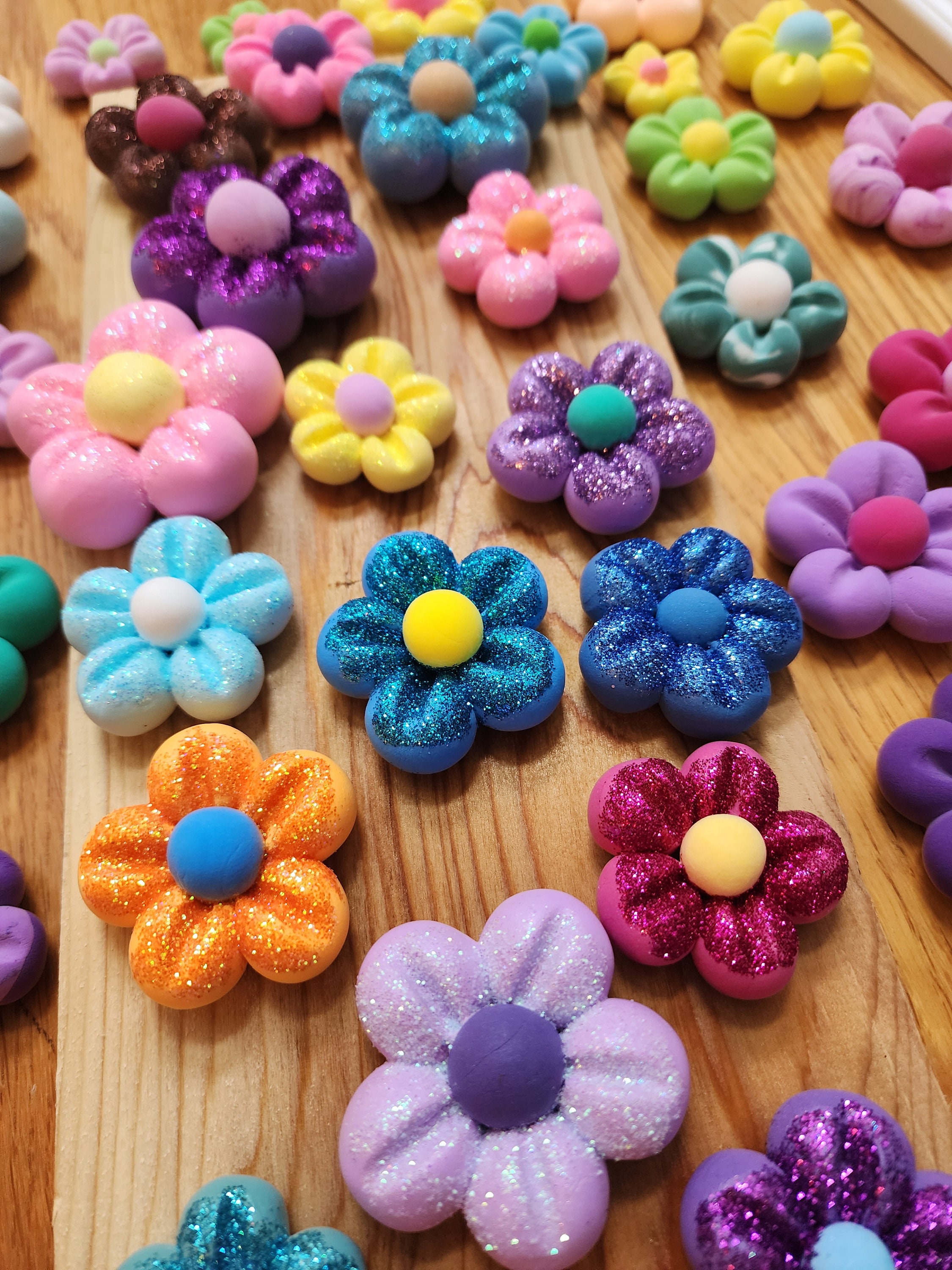 Handmade Clay Flowers JUST Flowers Only, Air Dry Foam Clay Flowers for Diy  Mirror, Vanity or Wall, Custom Colors, Event, Bridal, Baby Shower 