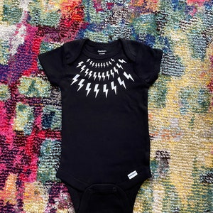 Relámpagos - Baby Onesie