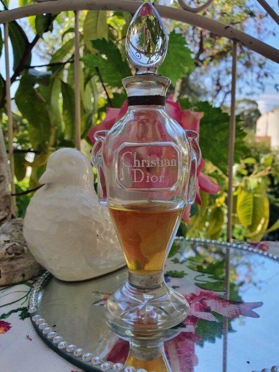 MISS DIOR Baccarat crystal amphora bottle height … - image 9