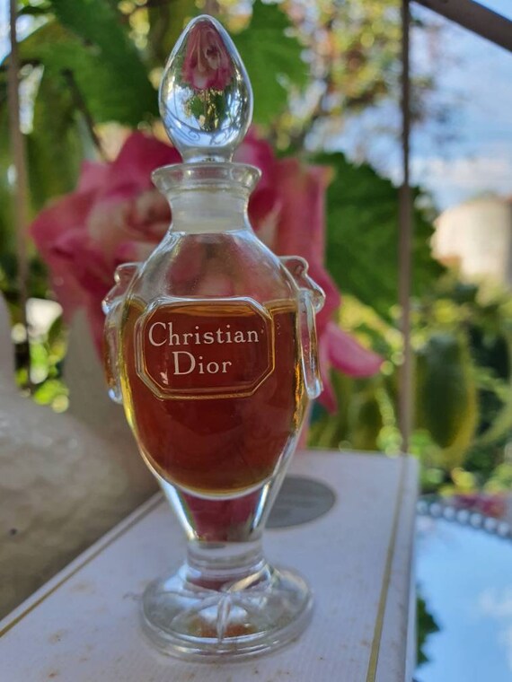 crystal dior perfume