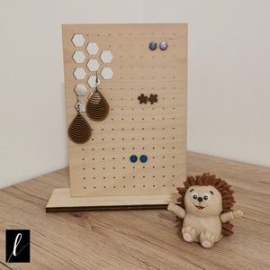 Porte-oreille pour 69 paires