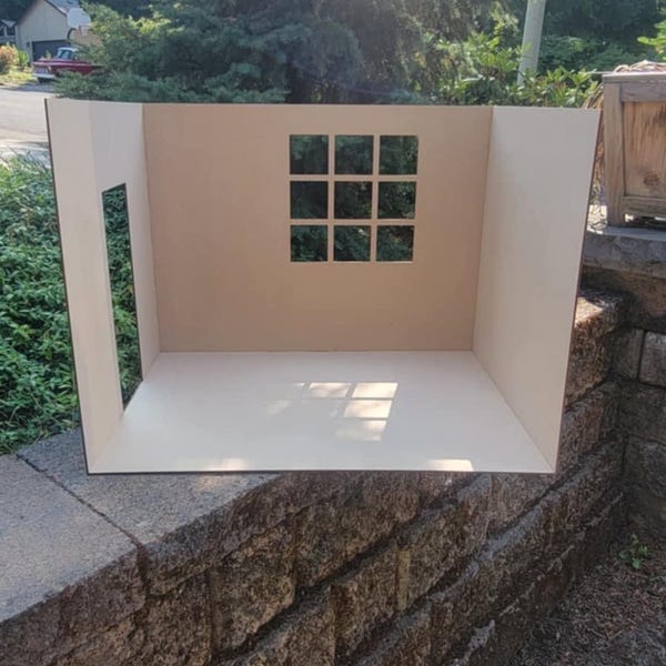 1/6  Scale Room Box/ 24”W x 18”H x18”D