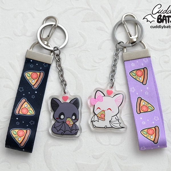 Cuddly Bats pizza keychain