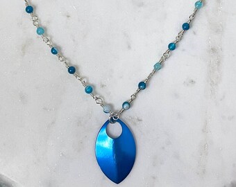 Wire Wrapped Blue Agate Bead Necklace with Dragon Scale