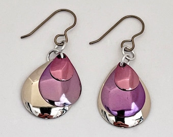 Mermaid Mermaid-Skala-Ohrringe in Silber/Flieder/Mauve