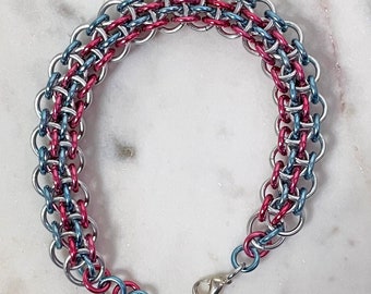 Dragonsteps Chainmaille Armband in Silber, Himmelblau und Pink