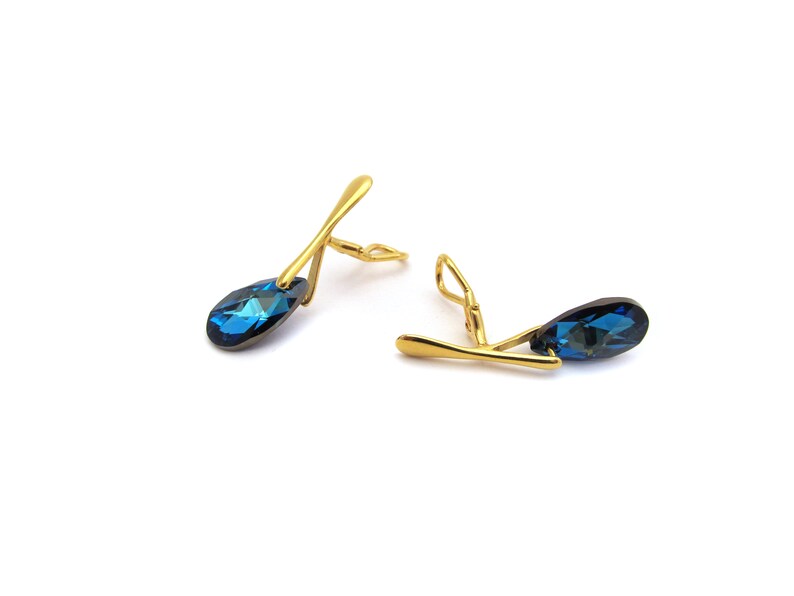 Clip earrings Swarovski® bermuda blue image 8