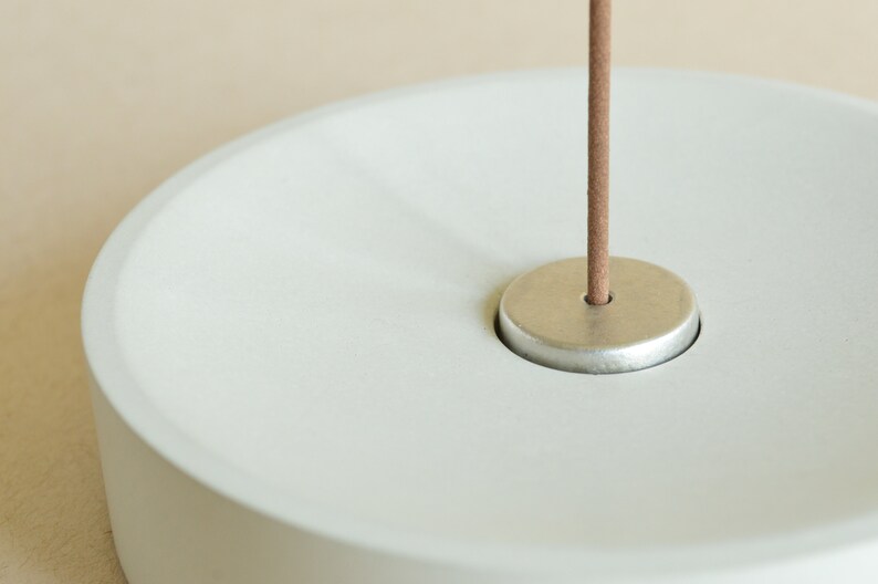 Mix metal upright Concrete Incense Holder Upright Burner Geometric Design Home Accent Modern Minimal