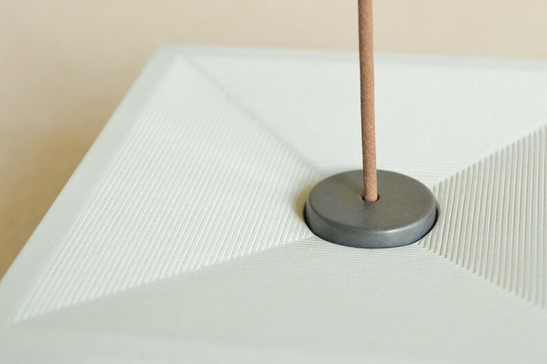Mix metal upright Concrete Incense Holder Upright Burner Geometric Design Home Accent Modern Minimal