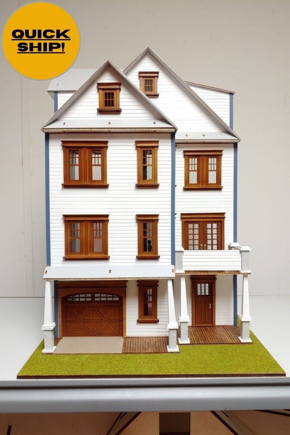 G SCALE COUNTRY CHURCH CRAFTSMAN WOOD KIT—BEAUTIFUL!