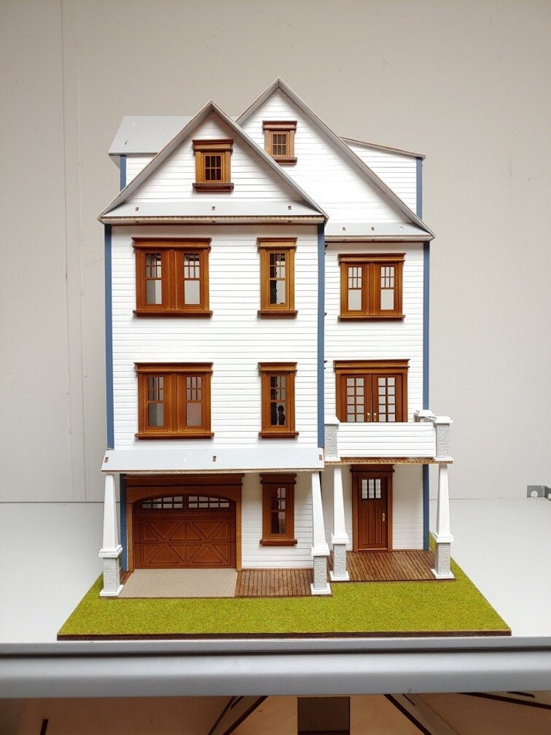 craftsman dollhouse