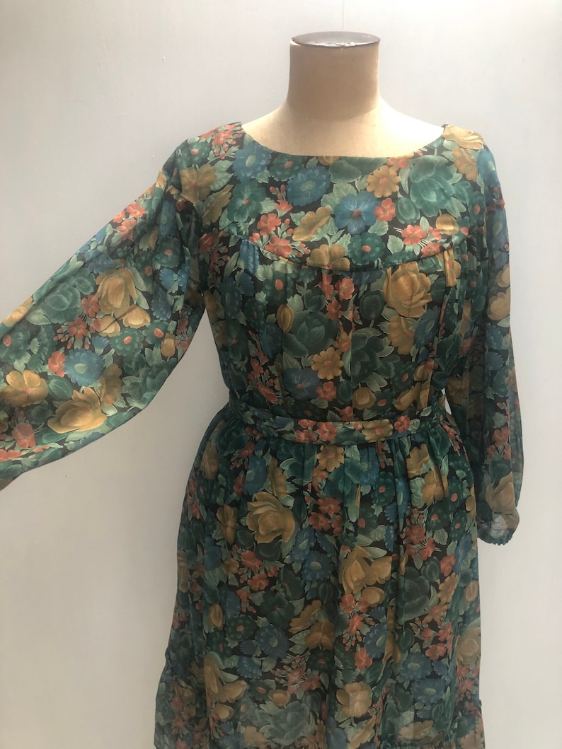 60s green floral skirt and blouse