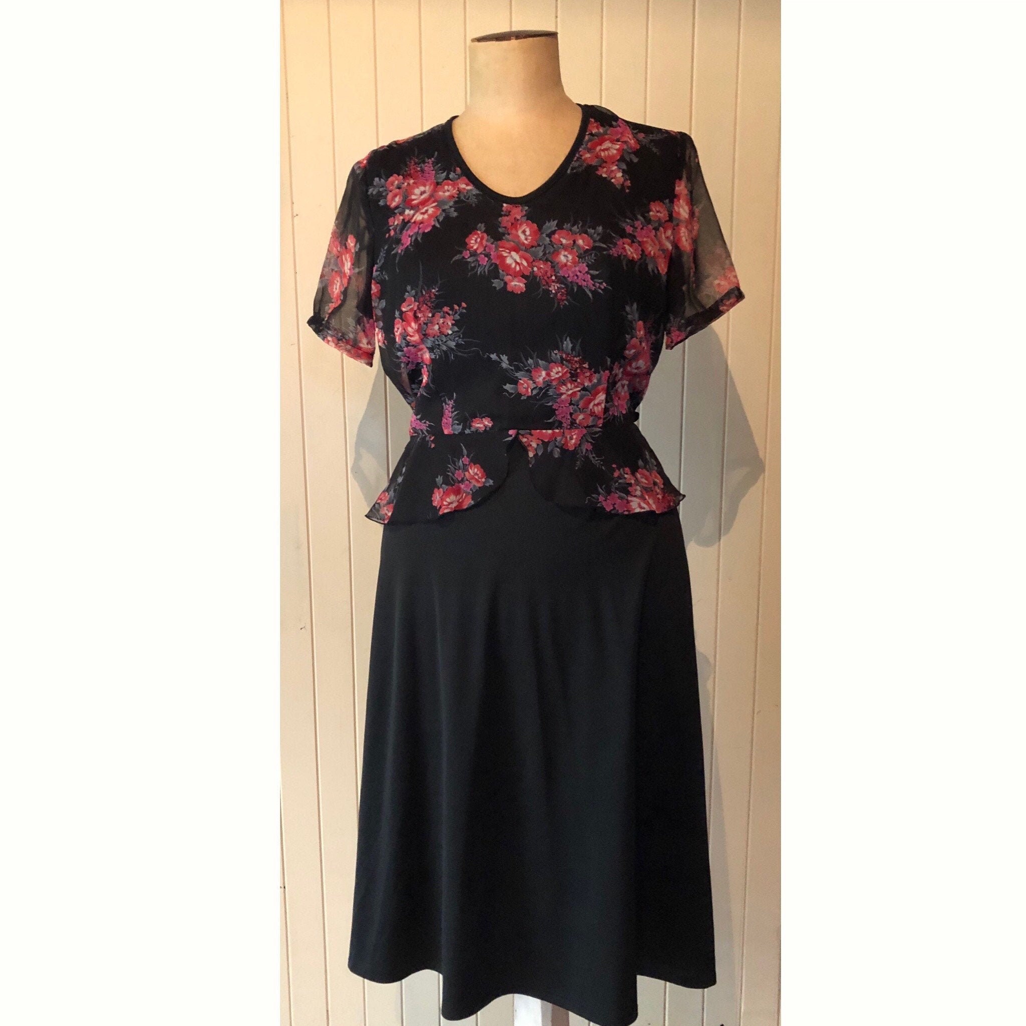 short black dress with red roses
