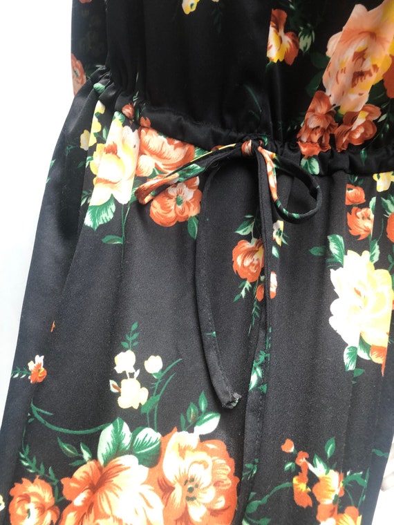1970s black floral midi dress. Vintags brown flor… - image 8