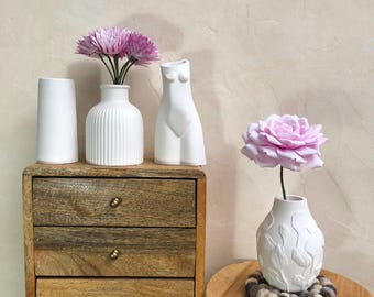 Deko Blumenvase handgegossen | Blumen Vase klein | vase weiß modern | scandinavische vasen | vase mit deko papierblumen| boho vase