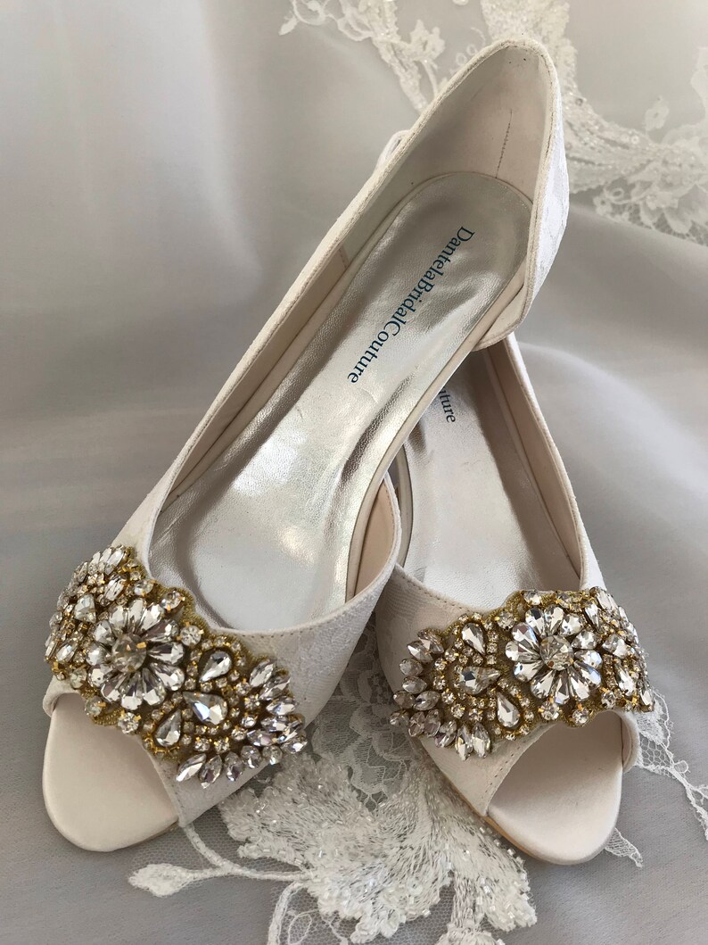 Bridal Shoes in Ivory Lace With Low Heel Crystals and - Etsy
