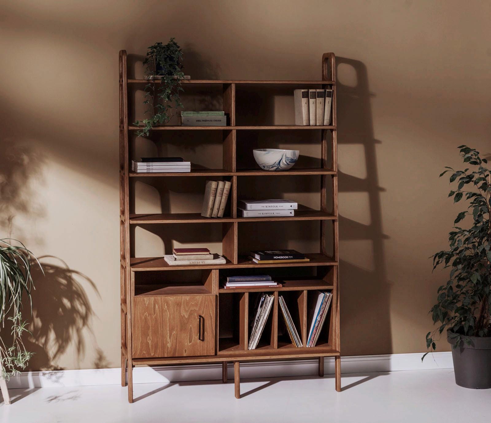 Ladder bookshelf walnut discount