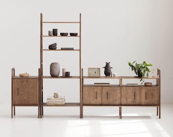 Conjunto de tres muebles de pared para salón: estantería alta, aparador de 143 cm y mini estantería, estilo moderno de mediados de siglo, hechos a mano.