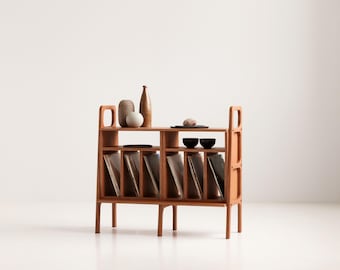 Soporte de madera para discos de vinilo con estantes / Estante para almacenar LP / Mueble multimedia moderno de mediados de siglo