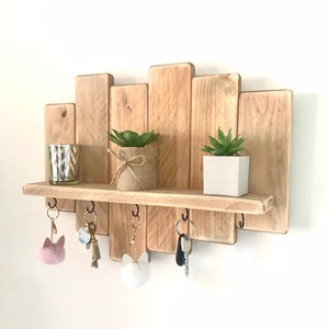 Pallet wood key holder shelf by WoodAixpo