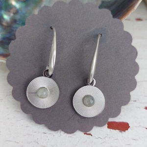 statement jewelry silver, natural stone pendant, pearl earrings hanging, hanging earrings silver, earring with stone, earrings minimalist