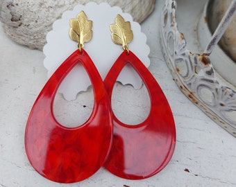 Resin earrings, lightweight earrings, drop earrings hanging, resin earrings in red, statement earrings large, red earrings, statement jewelry