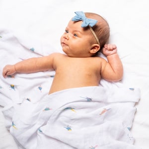 Swaddle Blanket Newborn Swaddle Receiving Blanket Muslin Swaddle Muslin Baby Blanket for Newborn Baby Gift