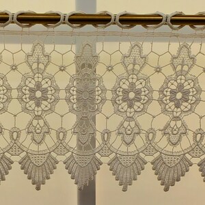 35Wx12L Valance Ivory