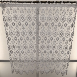 35Wx36L Tier White