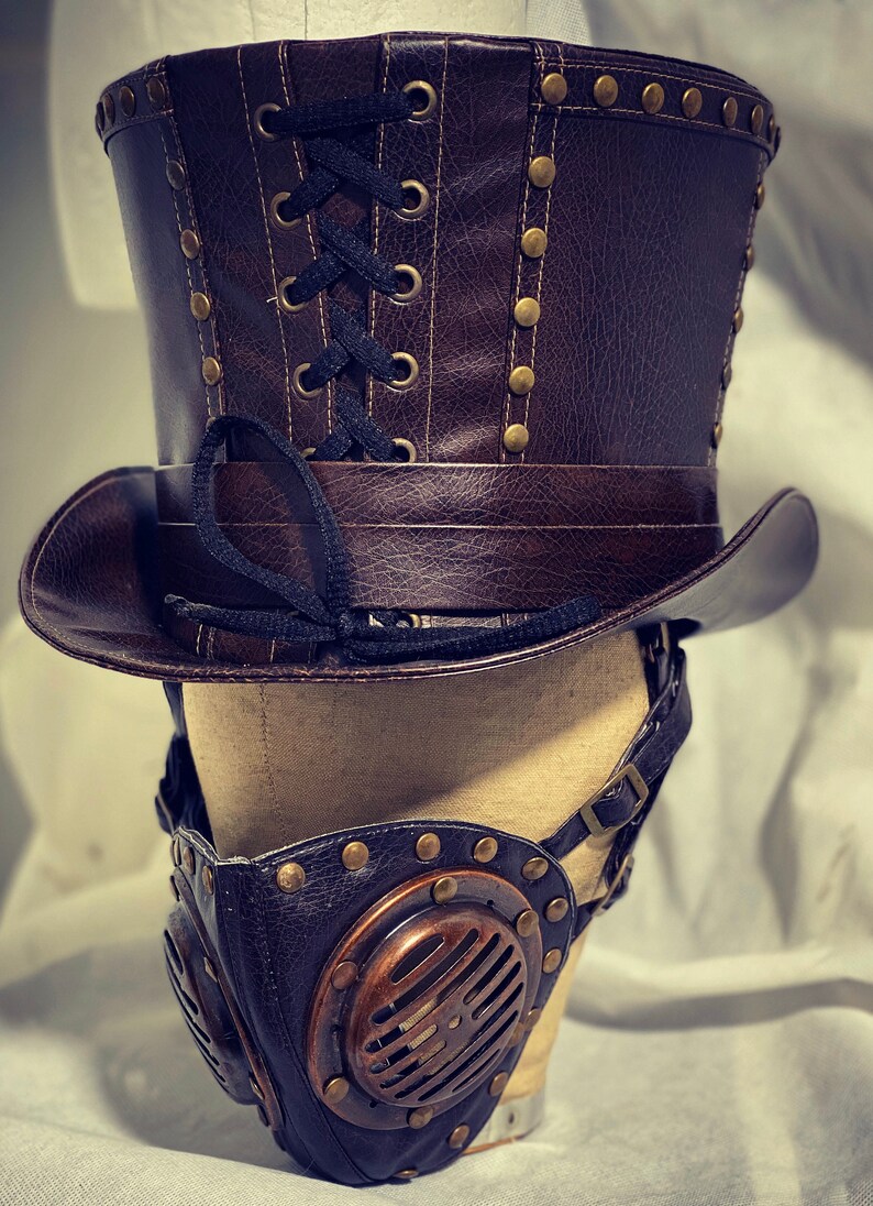 2 PCS Brown leather look Top Hat & Half face skull Mask