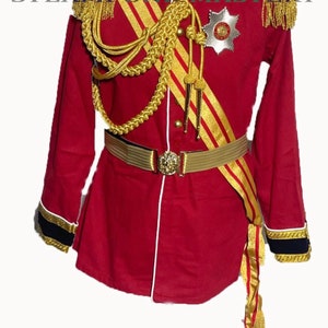 Red British Royal Jacket With Shoulder Accessories Lion Head Buckle ...