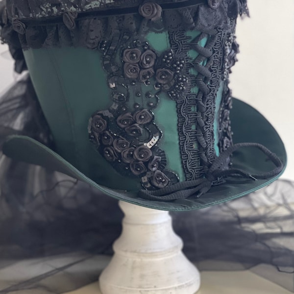 Bristol Novelty BH401 Arabian Hat With Beads And Jewels