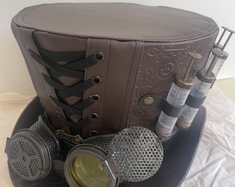 Steampunk Top Hat: Brown Leather-Look, Embossed Cogs, Oxidized Goggles