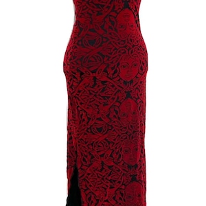Raven gothic Red/Black Medusa print long dress size To fit bust Uk 8/34” Uk 10/36”