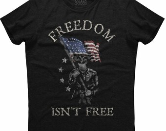 USA Flag Printed Men/'s New Patriotic Trending Black T-shirt Freedom Isn/'t Free