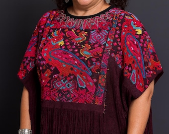 Blusa Huipil Chichicastenango VINTAGE, Poncho, Top guatemalteco hecho a mano con flecos
