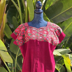 VINTAGE Guatemalan Huipil, Red Mayan Top, Handwoven Huipil, Guatemalan Boho Top, Vintage Red Chimaltenango Huipil
