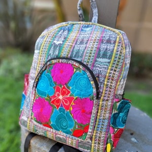 GUATEMALA BACKPACK, SARAPE Fabric Backpack  Tribal Backpack, Chiapas Bag, Adjustable Straps Backpack,  Purple Cotton Back bag