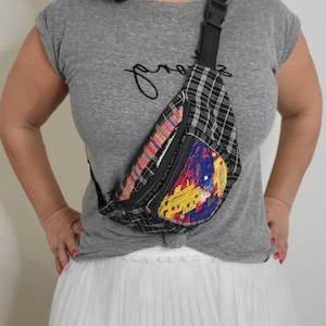 Pochete multicolorida, pochete guatemalteca, bolsa têxtil maia, bolsa de viagem leve, bolsa huipil, bolsa de caminhada latina, bolsa de cintura preta