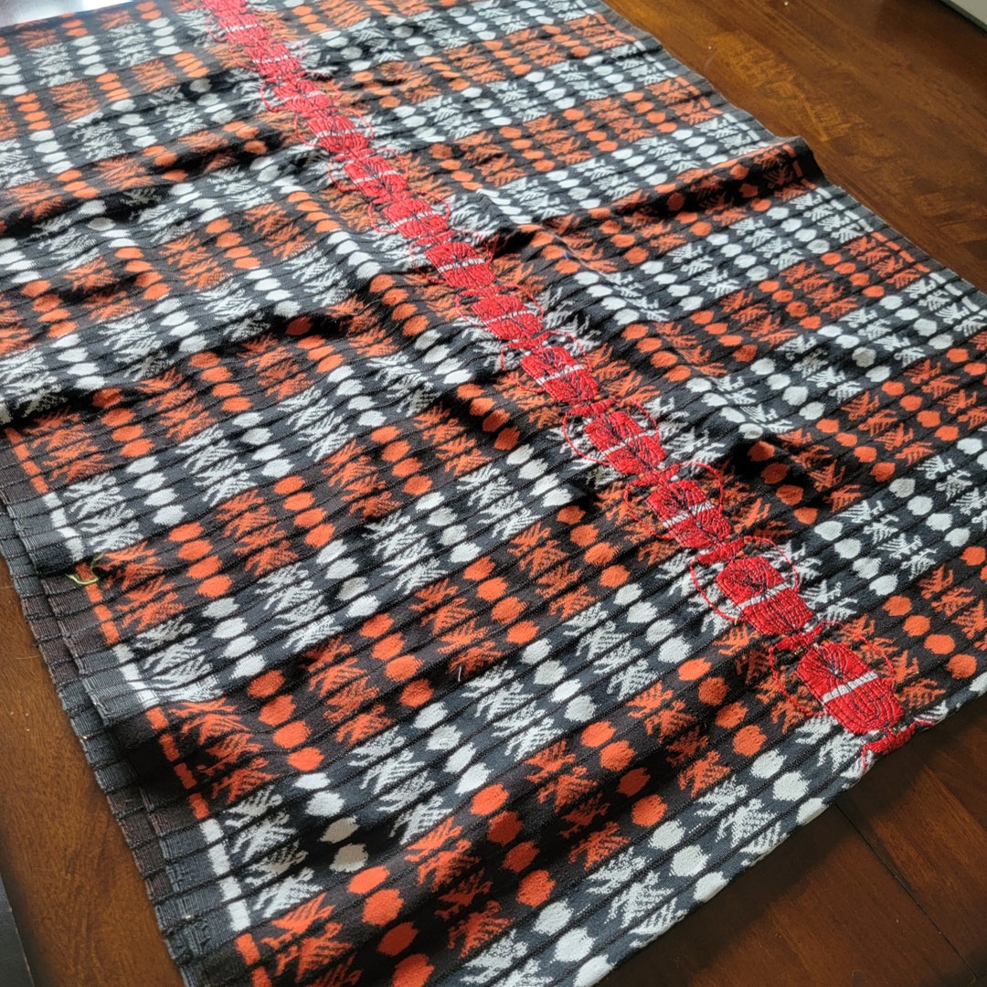 Guatemalan Fabric, Corte De Guatemala, Black and Red Mayan Corte