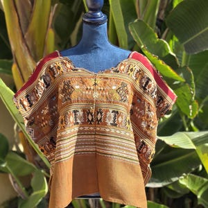 VINTAGE L to 2X San Juan Comalapa Hand Embroidered Top, Mayan Fabric Top, Handwoven Huipil, Comalapa Earth Tones Mayan Top