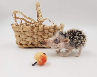 gefilzter Igel, gefilzter Apfel, Künstlerwolle