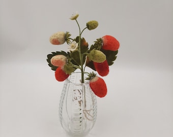 Ramitas de fresa realistas hechas con fieltro con aguja, regalo de Pascua